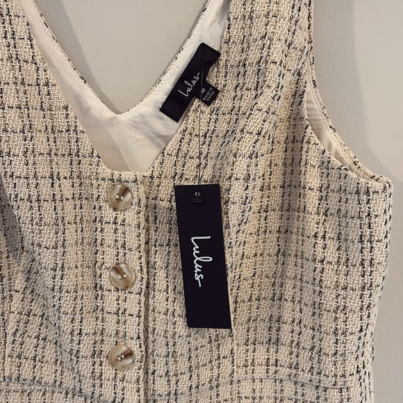 Lulus Posh Perception Ivory And Black Plaid Tweed Cropped Button Top White - Picture 3 of 4